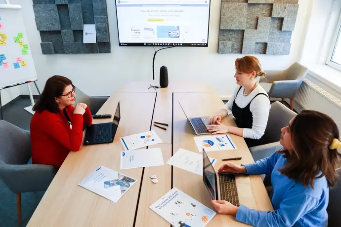 Marketing dashboard used for competitor research